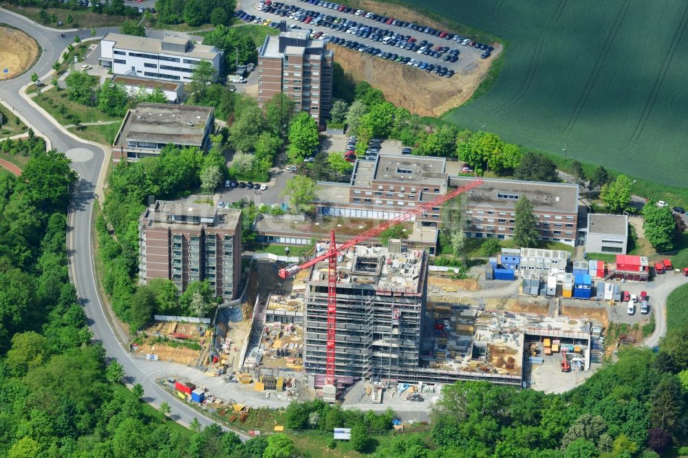 Würzburg von oben - Baustelle zum Neubau Forschungsgebäude für das DZHI in Würzburg im Bundesland Bayern