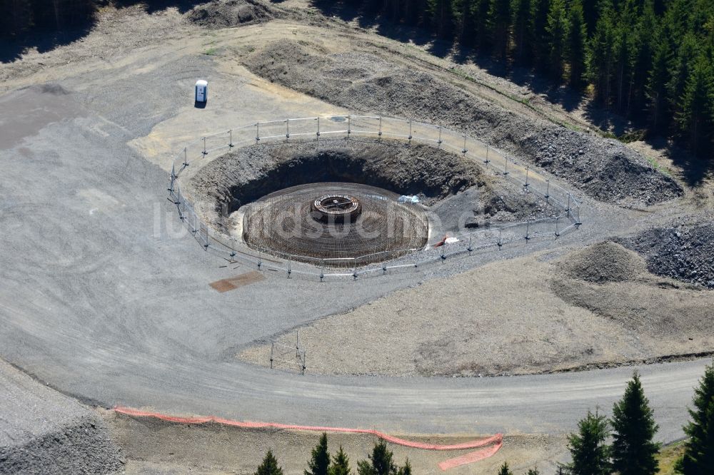 Sohl aus der Vogelperspektive: Baustelle zum Neubau der Fundamente in Stahlgeflechtbauweise für den künftigen Windpark in Sohl im Bundesland Nordrhein-Westfalen