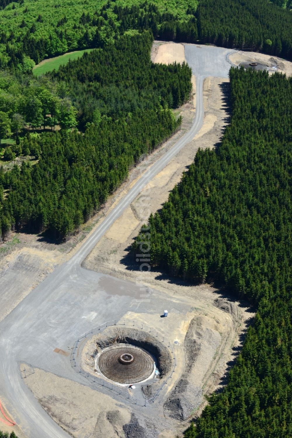 Luftaufnahme Sohl - Baustelle zum Neubau der Fundamente in Stahlgeflechtbauweise für den künftigen Windpark in Sohl im Bundesland Nordrhein-Westfalen