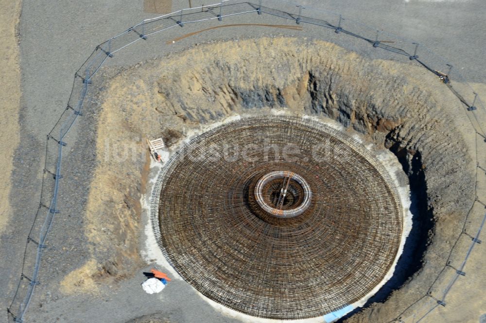 Sohl aus der Vogelperspektive: Baustelle zum Neubau der Fundamente in Stahlgeflechtbauweise für den künftigen Windpark in Sohl im Bundesland Nordrhein-Westfalen