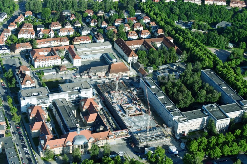 Luftbild Rostock - Baustelle zum Neubau eines Funktionsgebäudes auf dem Campus Schillingallee im Ortsteil Hansaviertel in Rostock im Bundesland Mecklenburg-Vorpommern