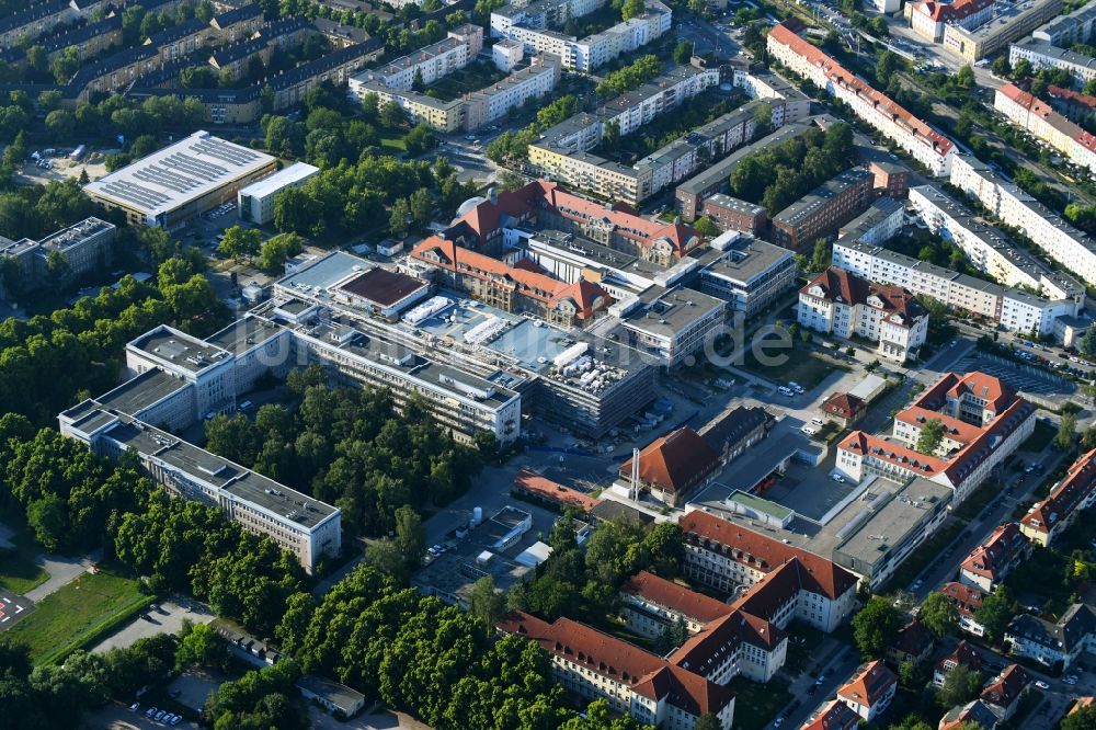 Luftbild Rostock - Baustelle zum Neubau eines Funktionsgebäudes auf dem Campus Schillingallee im Ortsteil Hansaviertel in Rostock im Bundesland Mecklenburg-Vorpommern