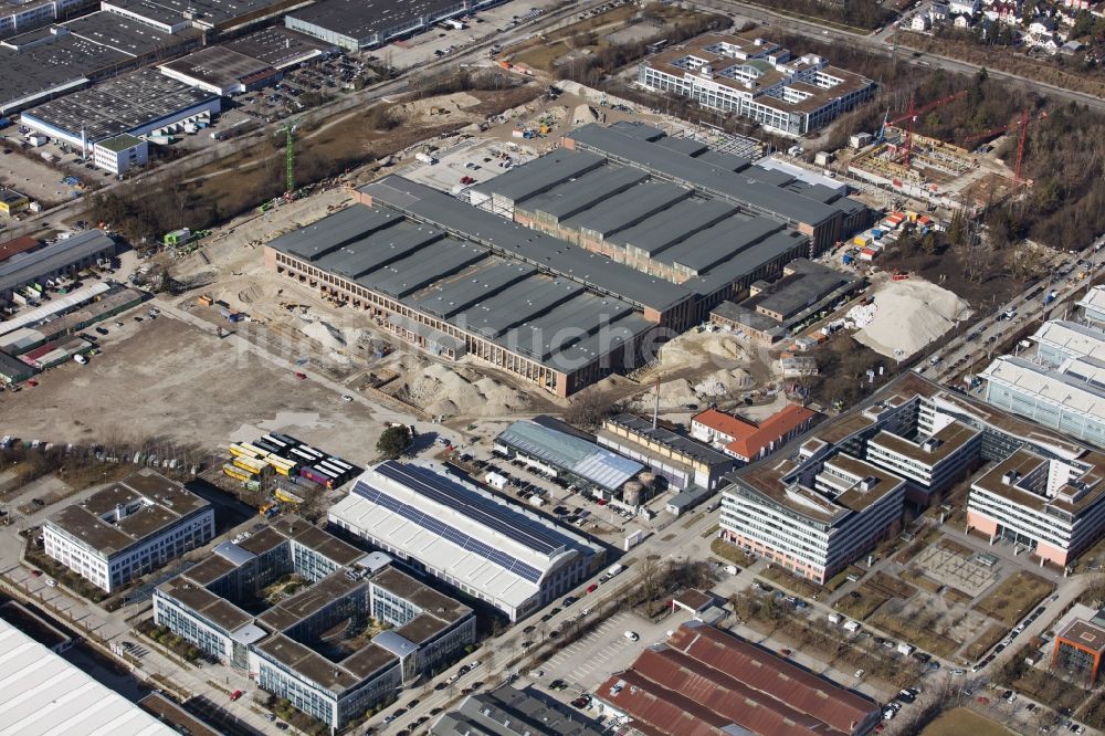 München von oben - Baustelle zum Neubau- Gebäude des Baumarktes der BAUHAUS E-Business GmbH & Co. KG im Ortsteil Freimann in München im Bundesland Bayern