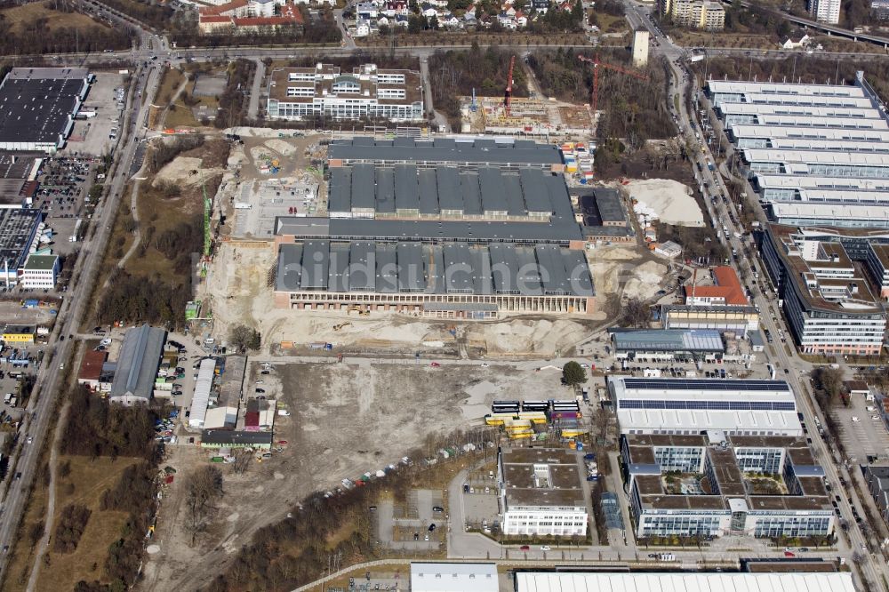 Luftbild München - Baustelle zum Neubau- Gebäude des Baumarktes der BAUHAUS E-Business GmbH & Co. KG im Ortsteil Freimann in München im Bundesland Bayern