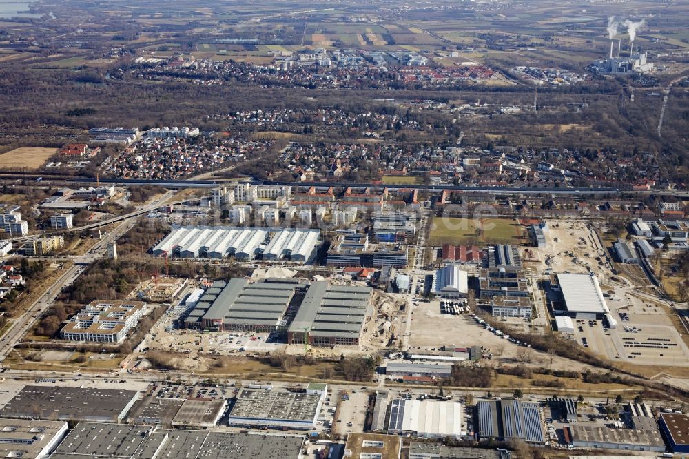 München von oben - Baustelle zum Neubau- Gebäude des Baumarktes der BAUHAUS E-Business GmbH & Co. KG im Ortsteil Freimann in München im Bundesland Bayern