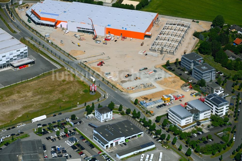 Luftaufnahme Paderborn - Baustelle zum Neubau- Gebäude des Baumarktes an der Wilfried-Finke-Allee in Paderborn im Bundesland Nordrhein-Westfalen, Deutschland