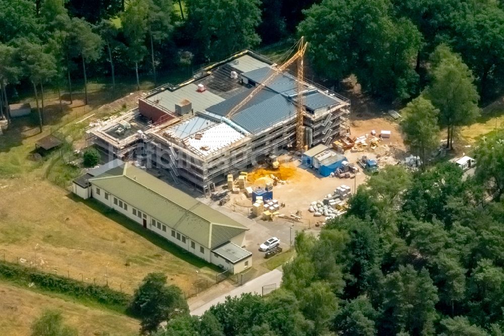 Dorsten aus der Vogelperspektive: Baustelle zum Neubau eines Gebäudekomplex auf dem Gelände der Bundeswehr in Dorsten im Bundesland Nordrhein-Westfalen, Deutschland