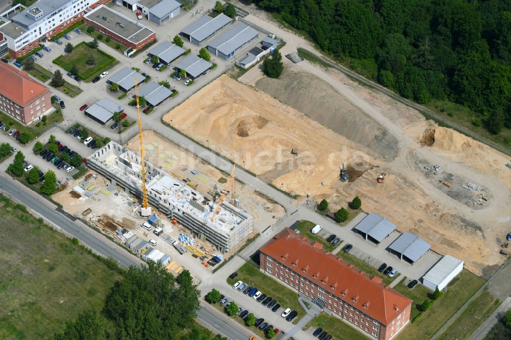 Luftbild Schwerin - Baustelle zum Neubau eines Gebäudekomplex der Polizei in Schwerin im Bundesland Mecklenburg-Vorpommern, Deutschland