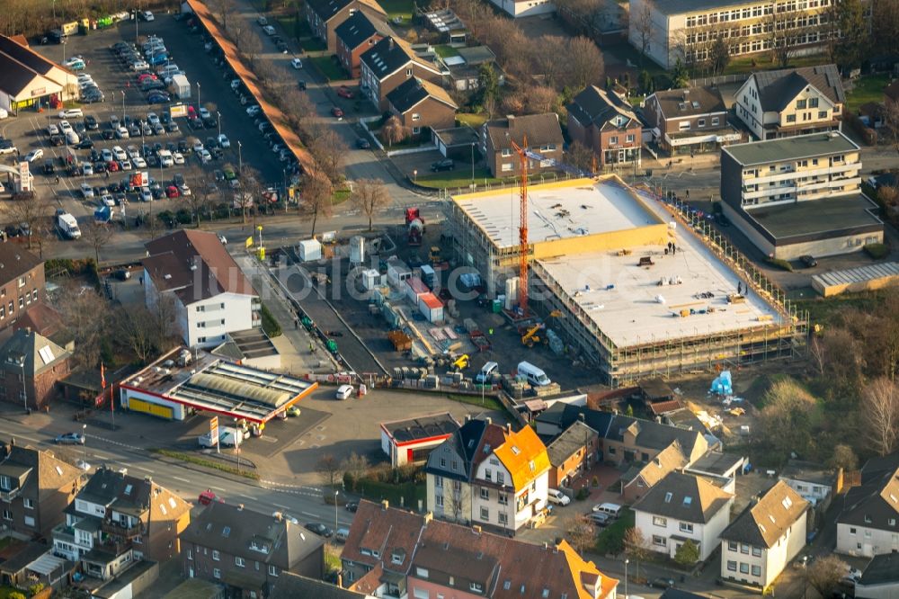 Hamm von oben - Baustelle zum Neubau des Gebäudekomplexes des Einkaufszentrum ALDI - Filiale im Ortsteil Heessen in Hamm im Bundesland Nordrhein-Westfalen, Deutschland