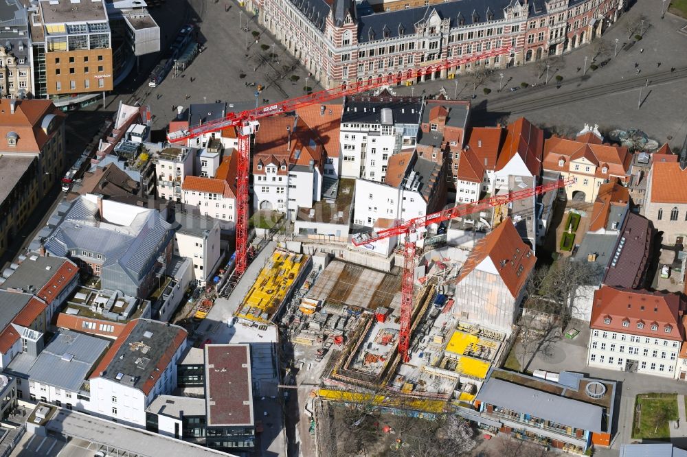 Luftbild Erfurt - Baustelle zum Neubau des Gebäudekomplexes des Einkaufszentrum Anger-Passage in der Altstadt in Erfurt im Bundesland Thüringen, Deutschland