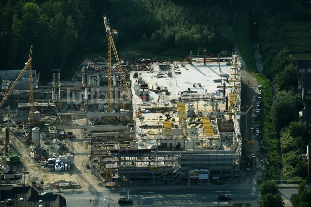 Luftbild Cloppenburg - Baustelle zum Neubau des Gebäudekomplexes des Einkaufszentrum Carre Cloppenburg durch die GENOS Carre Cloppenburg GmbH nach Entwürfen der Grieshop, Hamza Architekten in Cloppenburg im Bundesland Niedersachsen