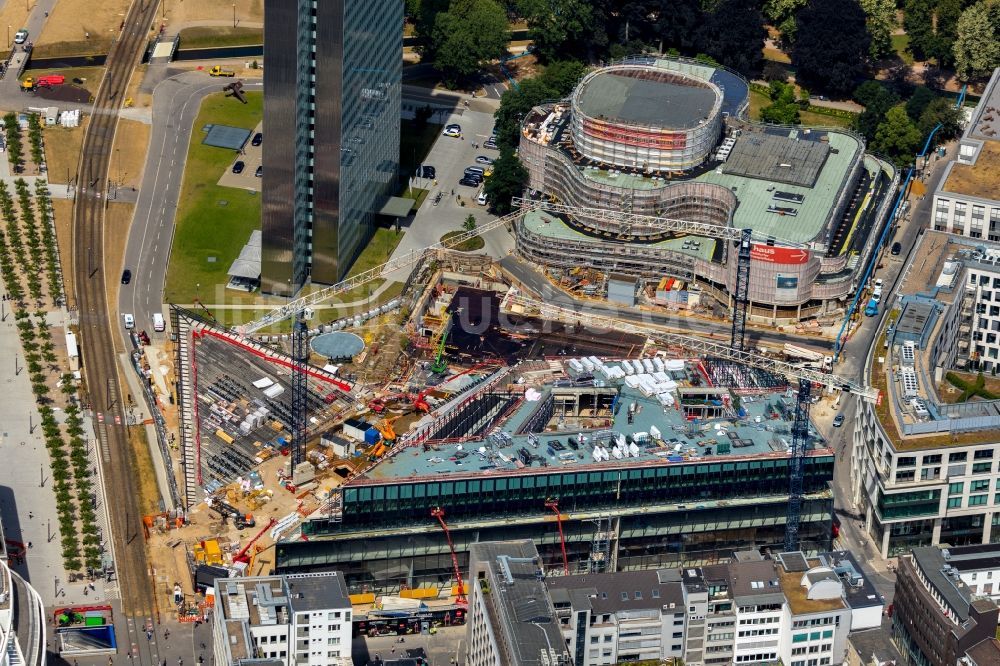 Luftbild Düsseldorf - Baustelle zum Neubau des Gebäudekomplexes des Einkaufszentrum Ingenhoven-Tal - Köbogen 2 in Düsseldorf im Bundesland Nordrhein-Westfalen, Deutschland