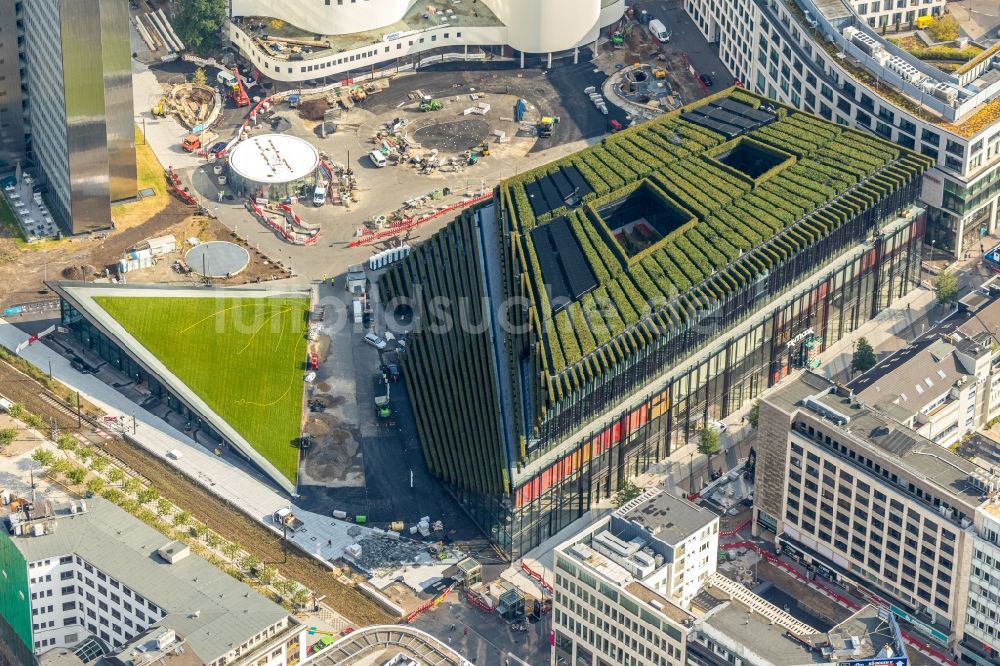 Düsseldorf aus der Vogelperspektive: Baustelle zum Neubau des Gebäudekomplexes des Einkaufszentrum Ingenhoven-Tal - Köbogen 2 in Düsseldorf im Bundesland Nordrhein-Westfalen, Deutschland