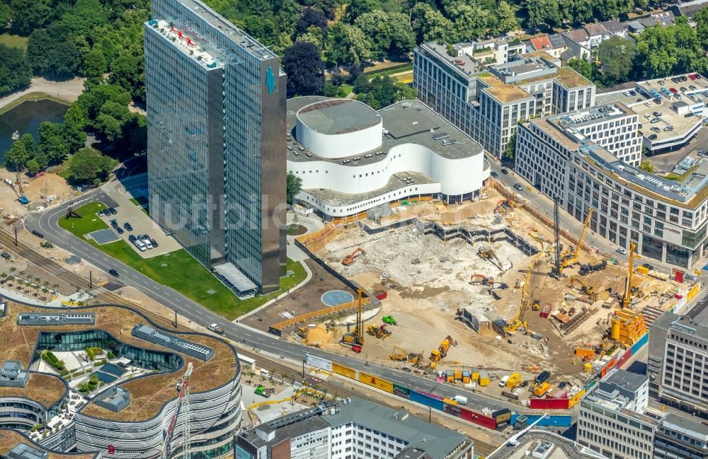 Luftbild Düsseldorf - Baustelle zum Neubau des Gebäudekomplexes des Einkaufszentrum Ingenhoven-Tal - Köbogen 2 am Gustaf-Gründgens-Platz in Düsseldorf im Bundesland Nordrhein-Westfalen, Deutschland