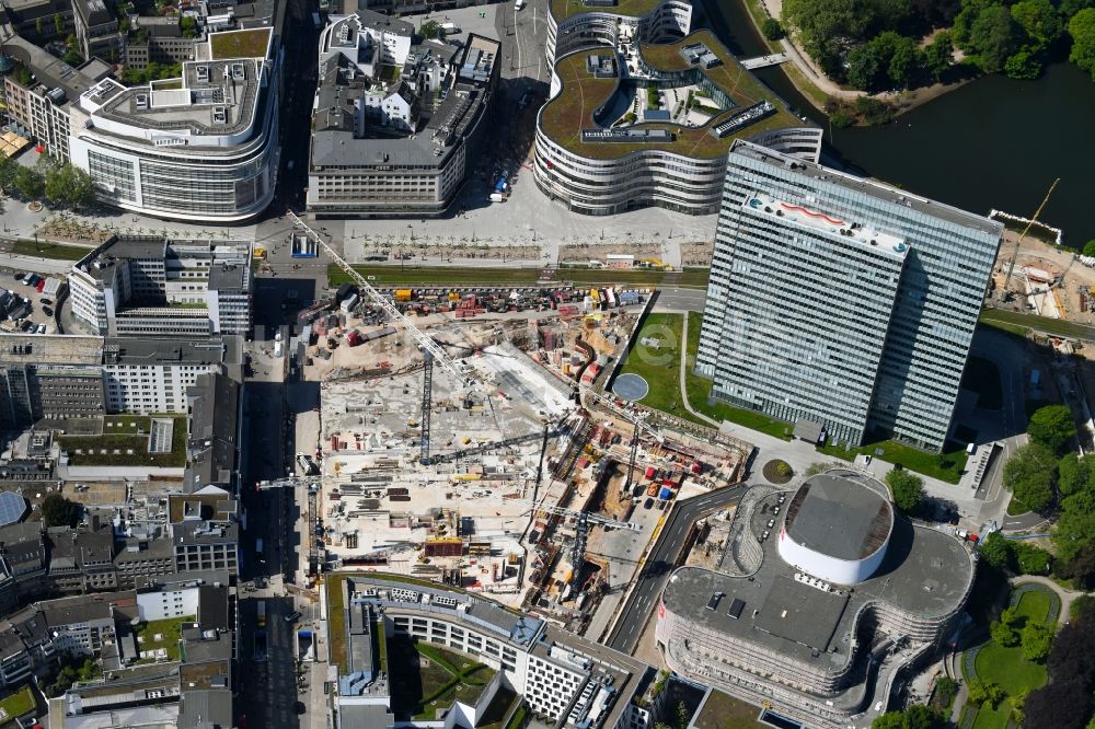 Luftbild Düsseldorf - Baustelle zum Neubau des Gebäudekomplexes des Einkaufszentrum Ingenhoven-Tal - Köbogen 2 am Gustaf-Gründgens-Platz in Düsseldorf im Bundesland Nordrhein-Westfalen, Deutschland