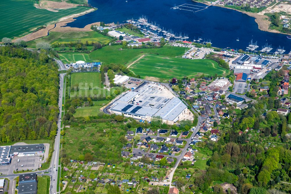 Kappeln von oben - Baustelle zum Neubau des Gebäudekomplexes des Einkaufszentrum in Kappeln im Bundesland Schleswig-Holstein, Deutschland