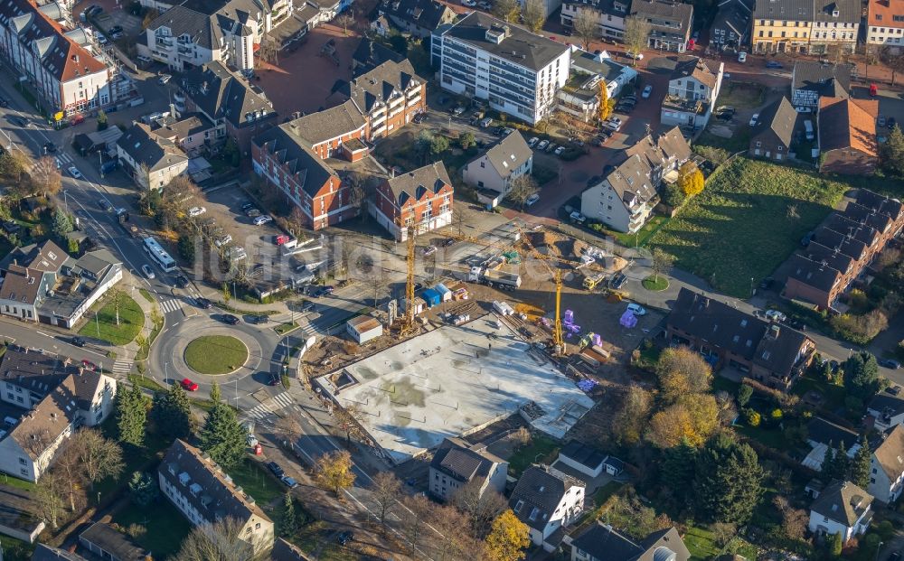 Luftaufnahme Witten - Baustelle zum Neubau des Gebäudekomplexes des Einkaufszentrum Netto Marken-Discount an der Wittener Straße im Ortsteil Herbede in Witten im Bundesland Nordrhein-Westfalen, Deutschland