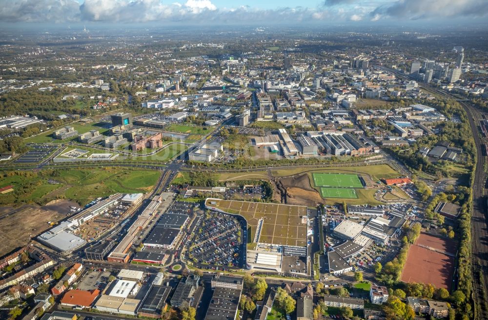 Luftaufnahme Essen - Baustelle zum Neubau des Gebäudekomplexes des Einkaufszentrum Quartier West der Dipl. Ing. Josef Schoofs Immobilien GmbH an der Altendorfer Straße in Essen im Bundesland Nordrhein-Westfalen