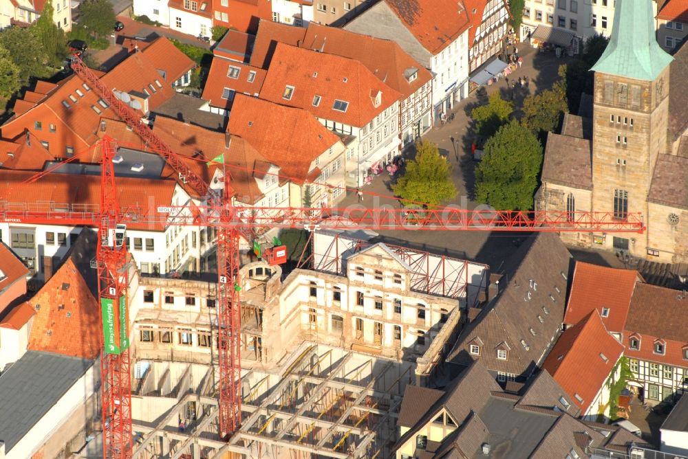 Luftaufnahme Hameln - Baustelle zum Neubau des Gebäudekomplexes des Einkaufszentrum Stadt-Galerie Hameln in Hameln im Bundesland Niedersachsen, Deutschland