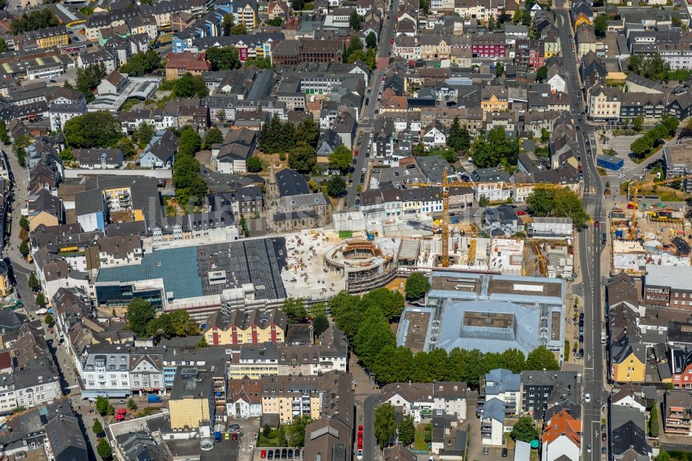 Luftbild Velbert - Baustelle zum Neubau des Gebäudekomplexes des Einkaufszentrum „ StadtGalerie “ in Velbert im Bundesland Nordrhein-Westfalen, Deutschland