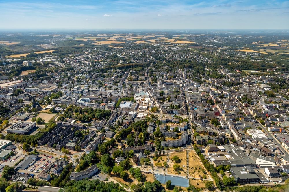 Luftbild Velbert - Baustelle zum Neubau des Gebäudekomplexes des Einkaufszentrum „ StadtGalerie “ in Velbert im Bundesland Nordrhein-Westfalen, Deutschland