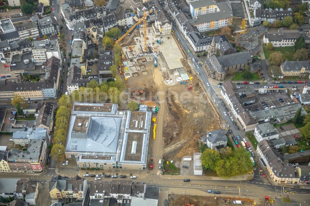 Velbert aus der Vogelperspektive: Baustelle zum Neubau des Gebäudekomplexes des Einkaufszentrum „ Stadtgalerie Velbert “ in Velbert im Bundesland Nordrhein-Westfalen, Deutschland