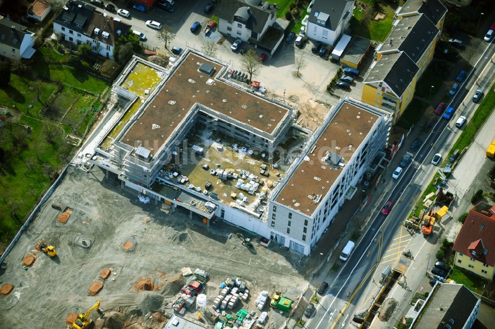 Aschaffenburg von oben - Baustelle zum Neubau des Gebäudekomplexes des Einkaufszentrum Tegut-Markt im Ortsteil Damm in Aschaffenburg im Bundesland Bayern, Deutschland