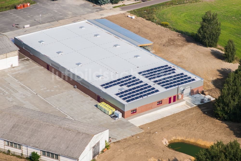 Luftaufnahme Planetal - Baustelle zum Neubau des Gebäudekomplexes des Einkaufszentrum Thomas Philipps GmbH & Co. KG im Ortsteil Dahnsdorf in Planetal im Bundesland Brandenburg, Deutschland