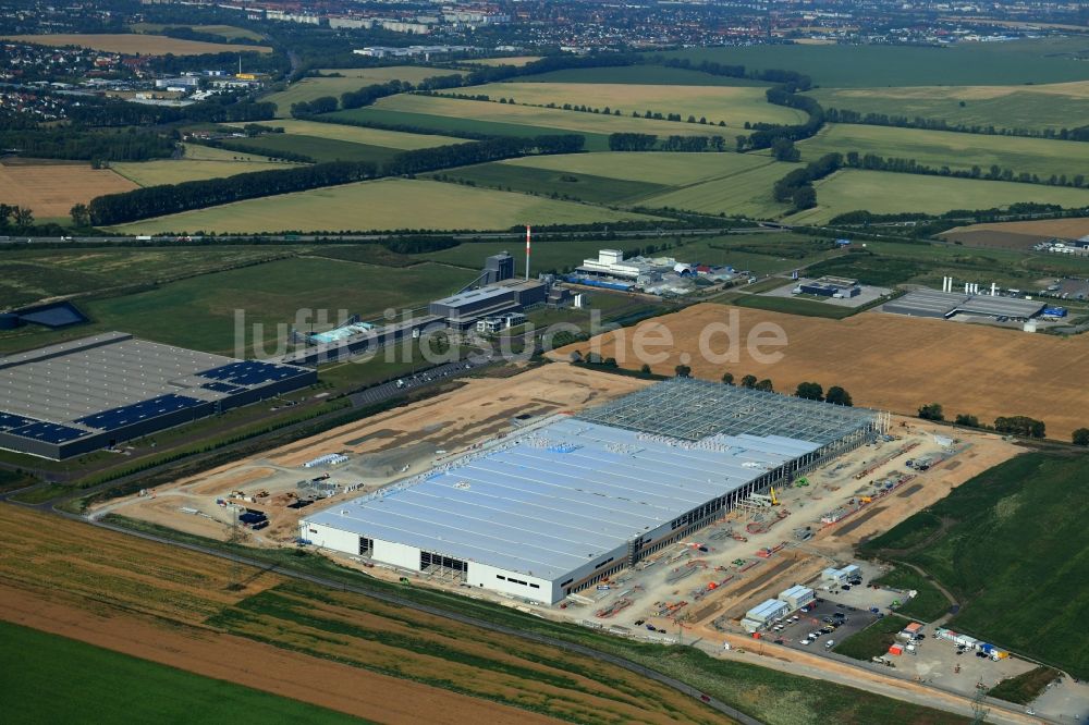 Sülzetal von oben - Baustelle zum Neubau eines Gebäudekomplexes auf dem Gelände des Logistikzentrums AMAZON in Sülzetal im Bundesland Sachsen-Anhalt, Deutschland