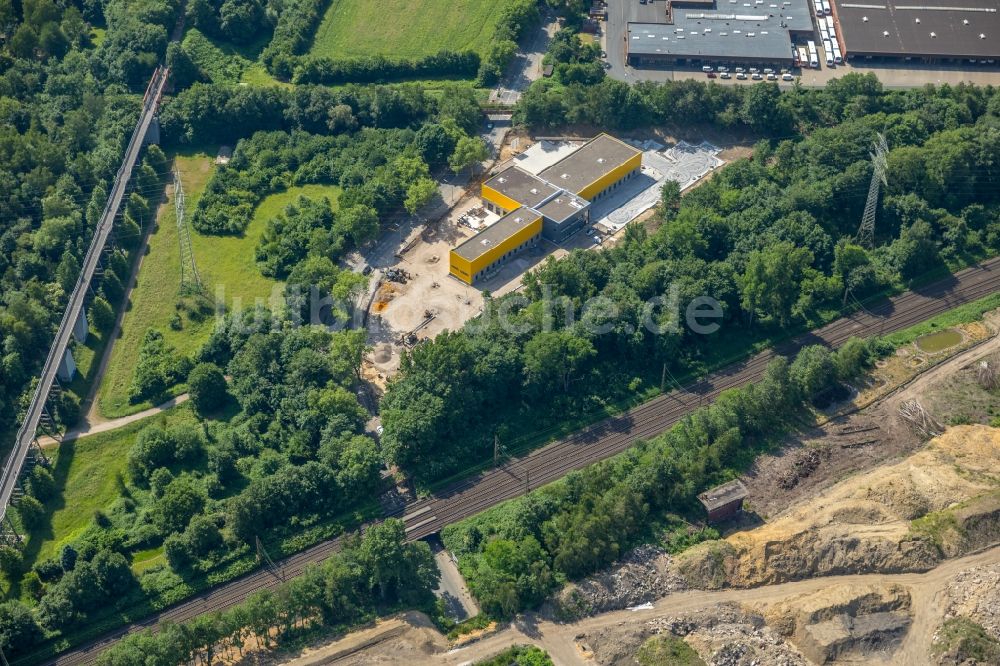 Luftbild Gelsenkirchen - Baustelle zum Neubau eines Gebäudekomplexes auf dem Gelände des Logistikzentrums der Deutsche Post AG an der Ostpreußenstraße in Gelsenkirchen im Bundesland Nordrhein-Westfalen, Deutschland