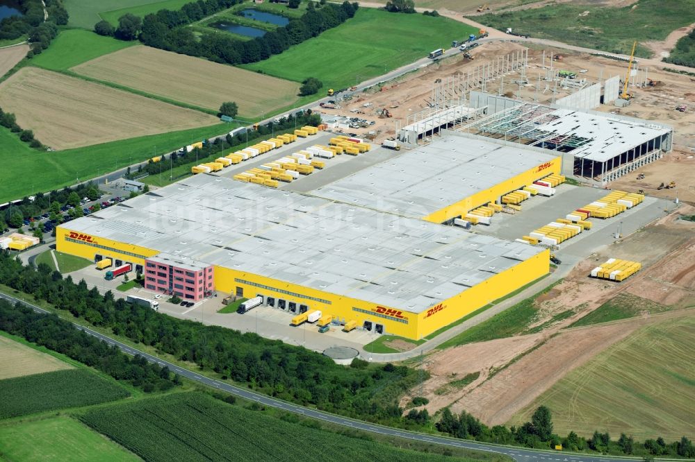 Ludwigsau von oben - Baustelle zum Neubau eines Gebäudekomplexes auf dem Gelände des Logistikzentrums der DHL Paket GmbH Im Fuldatal in Ludwigsau im Bundesland Hessen, Deutschland