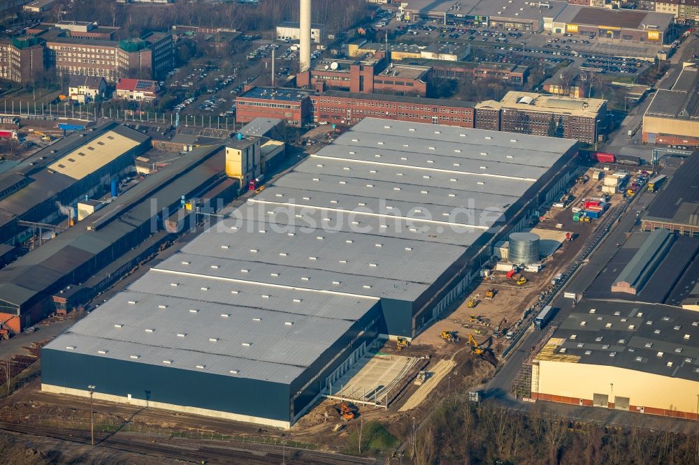 Luftaufnahme Bochum - Baustelle zum Neubau eines Gebäudekomplexes auf dem Gelände des Logistikzentrums Dietz AG an der Karl-Lange-Straße in Bochum im Bundesland Nordrhein-Westfalen, Deutschland