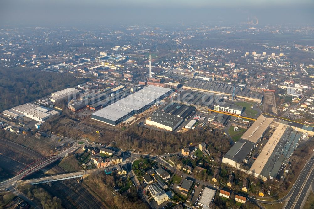 Bochum aus der Vogelperspektive: Baustelle zum Neubau eines Gebäudekomplexes auf dem Gelände des Logistikzentrums Dietz AG an der Karl-Lange-Straße in Bochum im Bundesland Nordrhein-Westfalen, Deutschland