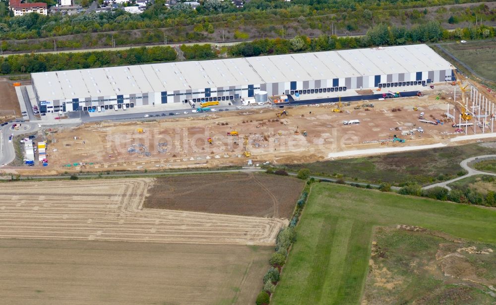 Göttingen von oben - Baustelle zum Neubau eines Gebäudekomplexes auf dem Gelände des Logistikzentrums Distribo/Zufall in Göttingen im Bundesland Niedersachsen, Deutschland