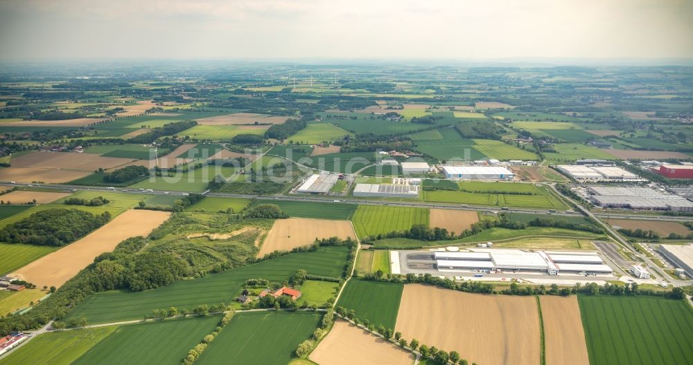 Luftaufnahme Hamm - Baustelle zum Neubau eines Gebäudekomplexes auf dem Gelände des Logistikzentrums der DPD Deutschland GmbH in Hamm im Bundesland Nordrhein-Westfalen, Deutschland