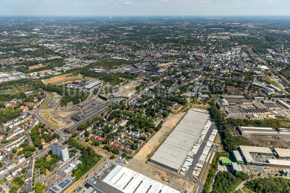 Luftbild Bochum - Baustelle zum Neubau eines Gebäudekomplexes auf dem Gelände des Logistikzentrums der dm-drogerie markt GmbH + Co. KG in Bochum im Bundesland Nordrhein-Westfalen