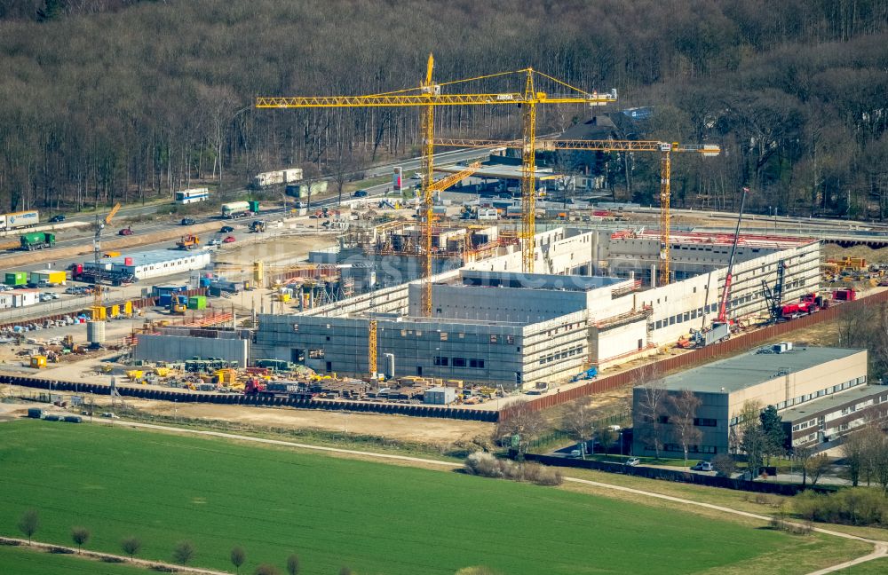 Dortmund von oben - Baustelle zum Neubau eines Gebäudekomplexes auf dem Gelände des Logistikzentrums Geldspeicher der Deutschen Bundesbank in Dortmund im Bundesland Nordrhein-Westfalen