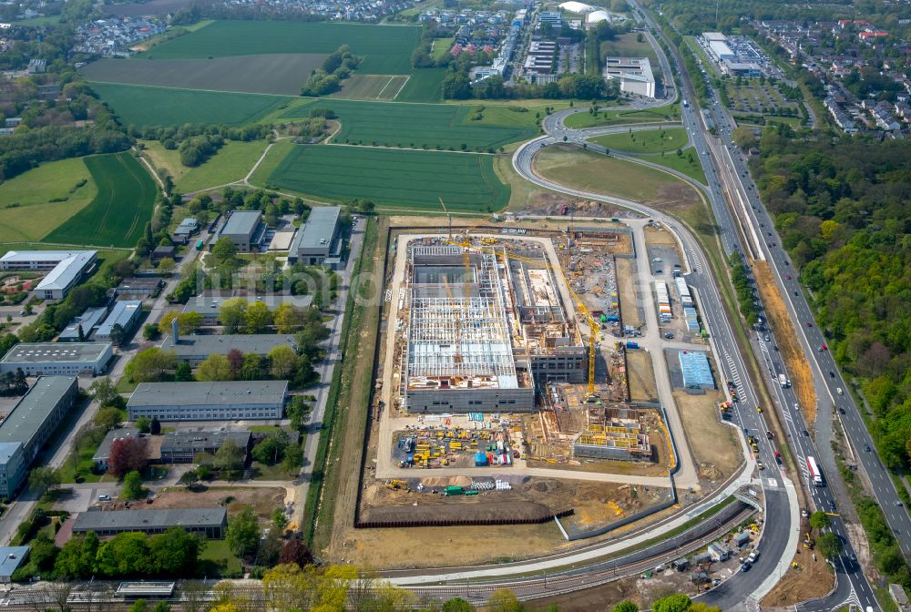 Dortmund von oben - Baustelle zum Neubau eines Gebäudekomplexes auf dem Gelände des Logistikzentrums Geldspeicher der Deutschen Bundesbank in Dortmund im Bundesland Nordrhein-Westfalen