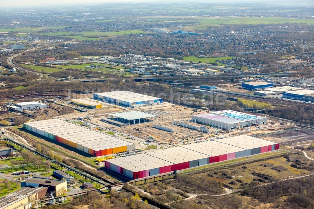 Luftbild Dortmund - Baustelle zum Neubau eines Gebäudekomplexes auf dem Gelände des Logistikzentrums des Internethändlers Amazon im Ortsteil Innenstadt-Nord in Dortmund im Bundesland Nordrhein-Westfalen