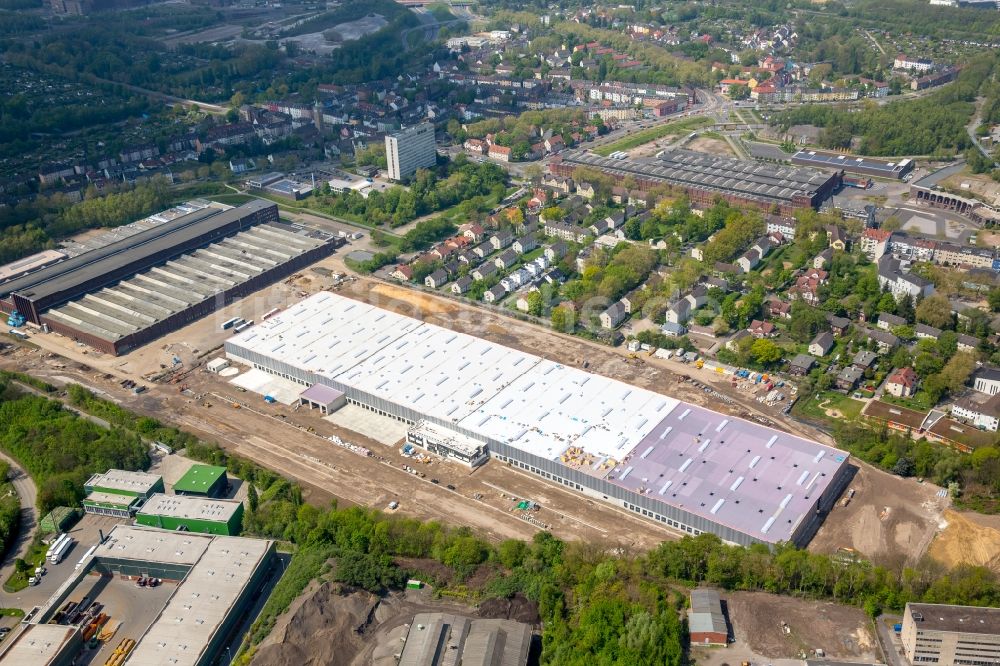 Bochum aus der Vogelperspektive: Baustelle zum Neubau eines Gebäudekomplexes auf dem Gelände des Logistikzentrums für die Logistikzentrums für die dm-drogerie markt GmbH + Co. KG in Bochum im Bundesland Nordrhein-Westfalen