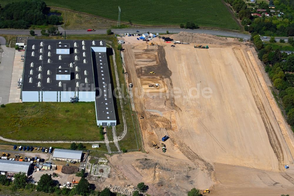 Marquardt von oben - Baustelle zum Neubau eines Gebäudekomplexes auf dem Gelände des Logistikzentrums in Marquardt im Bundesland Brandenburg, Deutschland