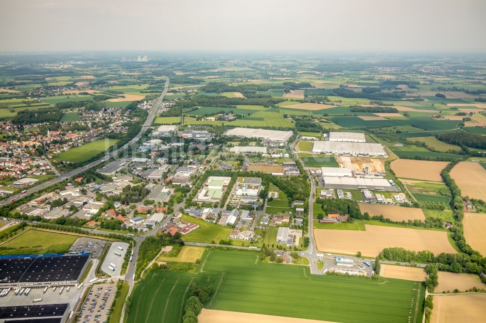 Hamm von oben - Baustelle zum Neubau eines Gebäudekomplexes auf dem Gelände des Logistikzentrums am Oberallener Weg in Hamm im Bundesland Nordrhein-Westfalen, Deutschland