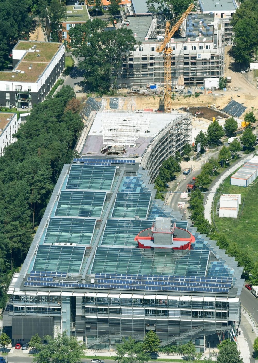 Potsdam von oben - Baustelle zum Neubau eines Gebäudekomplexes der Hochschule Filmuniversität Babelsberg KONRAD WOLF an der Marlene-Dietrich-Allee im Ortsteil Babelsberg in Potsdam im Bundesland Brandenburg, Deutschland