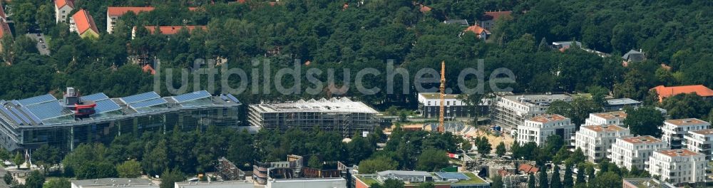 Potsdam von oben - Baustelle zum Neubau eines Gebäudekomplexes der Hochschule Filmuniversität Babelsberg KONRAD WOLF an der Marlene-Dietrich-Allee im Ortsteil Babelsberg in Potsdam im Bundesland Brandenburg, Deutschland