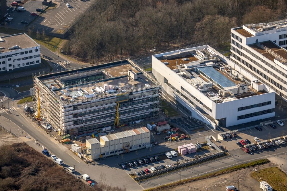 Luftbild Bochum - Baustelle zum Neubau eines Gebäudekomplexes der Hochschule Hochschule für Gesundheit am Gesundheitscampus in Bochum im Bundesland Nordrhein-Westfalen, Deutschland