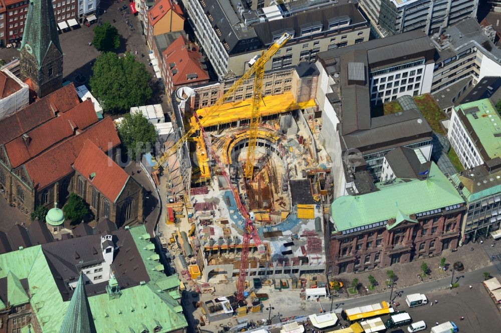 Luftbild Bremen - Baustelle zum Neubau des Gebäudes der Bremer Landesbank am Rathaus und Dom zu Bremen