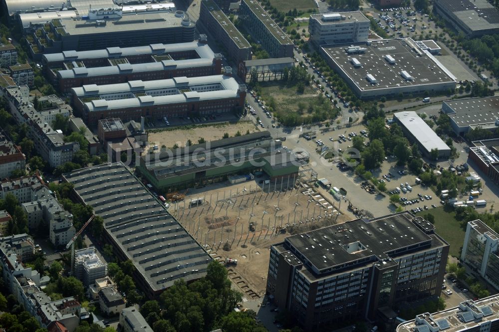 Berlin aus der Vogelperspektive: Baustelle zum Neubau Gewerbe- und Logstikpark Dock 100 der BEOS AG in Berlin