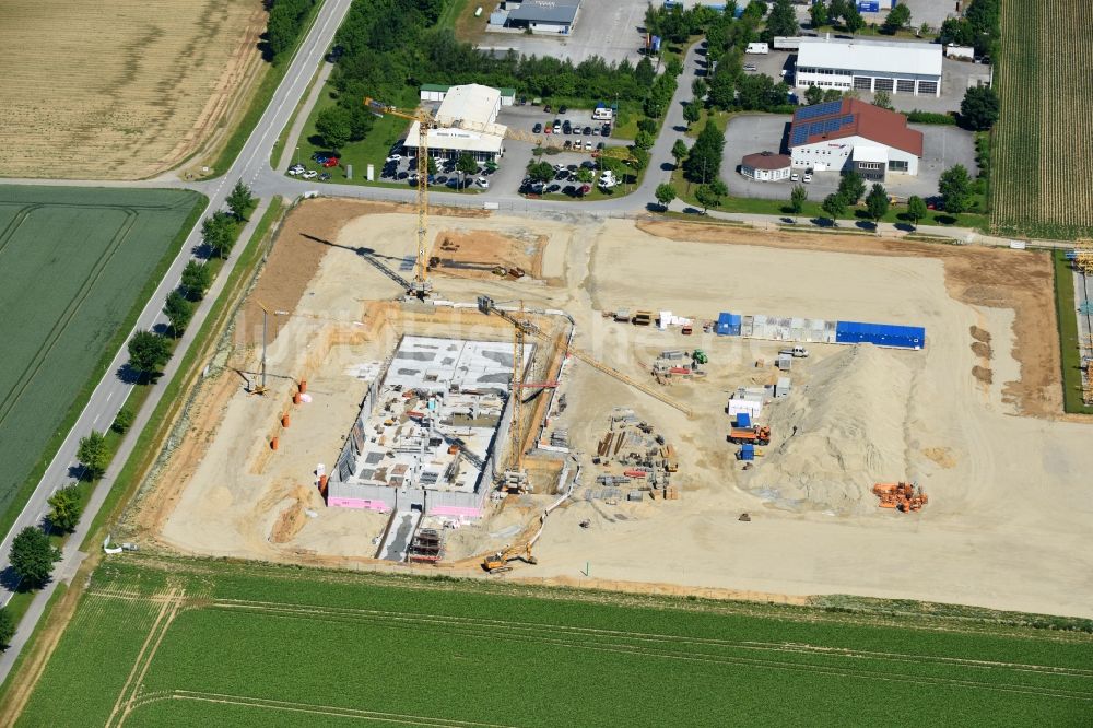 Luftaufnahme Plattling - Baustelle zum Neubau der GOLDSTEIG Käsereien Bayerwald GmbH im Ortsteil Stephansposching in Plattling im Bundesland Bayern, Deutschland