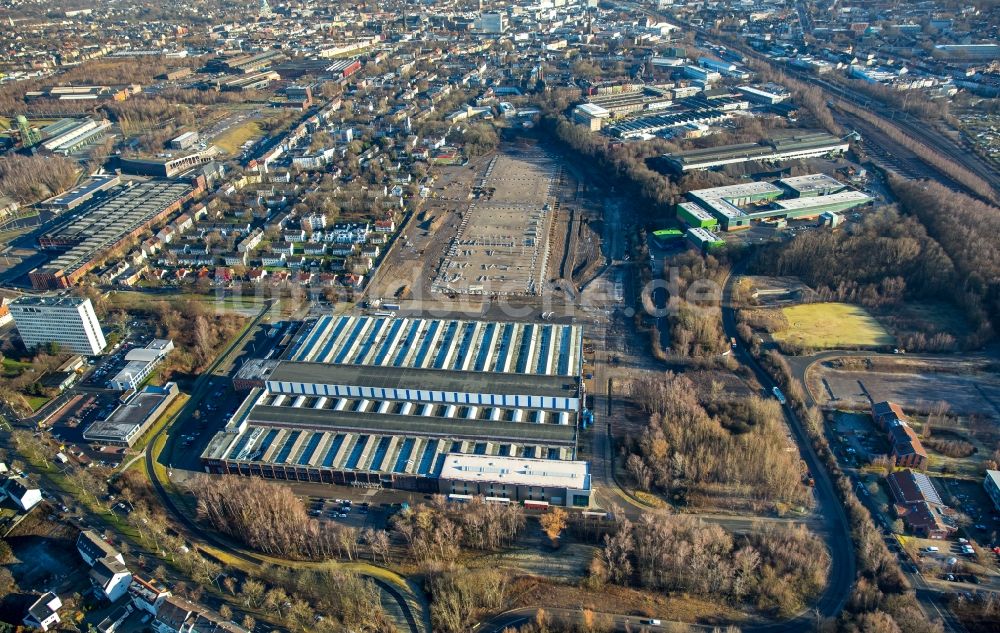 Luftbild Bochum - Baustelle zum Neubau von Hallenneubauten an der Windhausstraße östlich der Reinhold Mendritzki Kaltwalzwerk GmbH & Co KG im Ortsteil Weitmar in Bochum im Bundesland Nordrhein-Westfalen