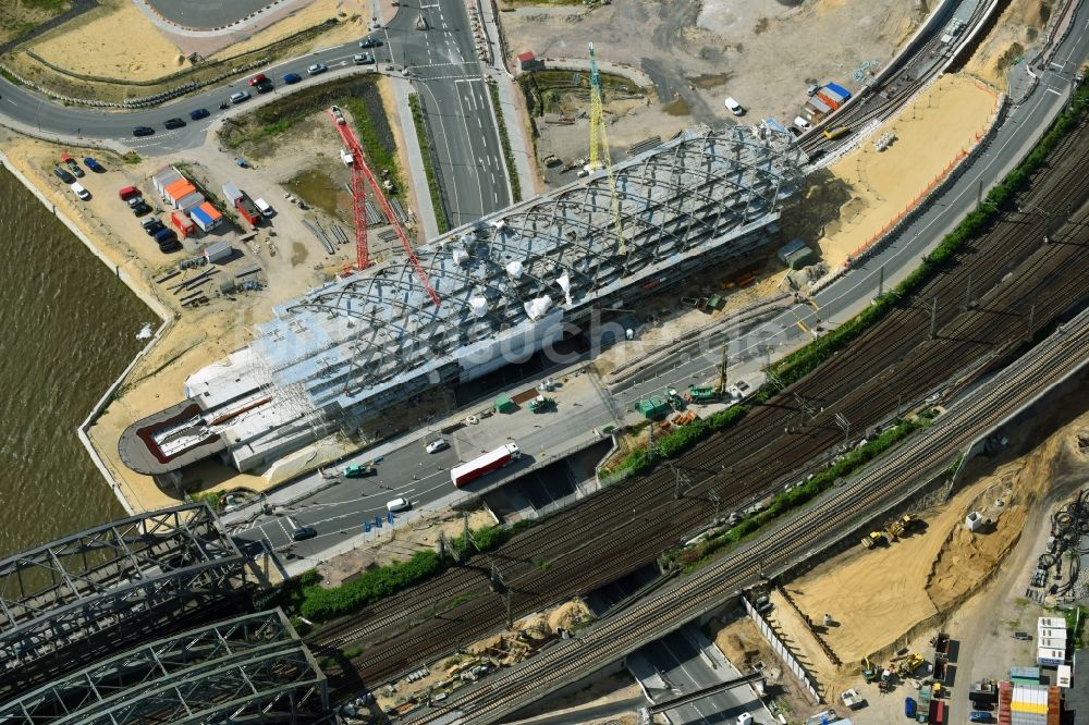 Hamburg aus der Vogelperspektive: Baustelle zum Neubau der Haltestelle Elbbrücken der U-Bahnlinie 4 in Hamburg, Deutschland